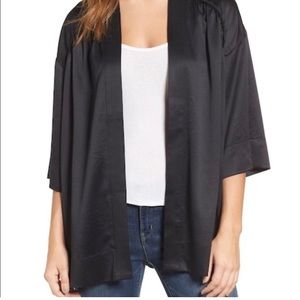 Hinge Black Satin Kimono XS/S (4/6)